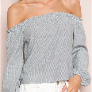 Brandy Melville off the shoulder top